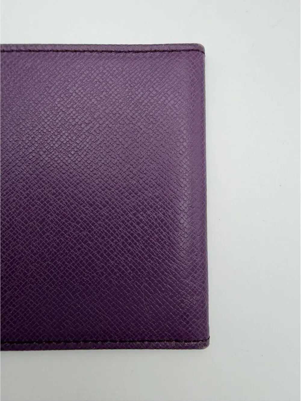 Authentic LV Louis Vuitton Purple Taiga Leather Bifold Pass ID Card Case Holder